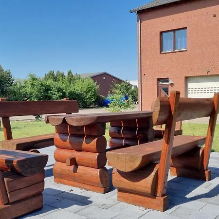 Beauty&beast 24h-check-in, 6 Pers, Klima, Massageliege Appartement